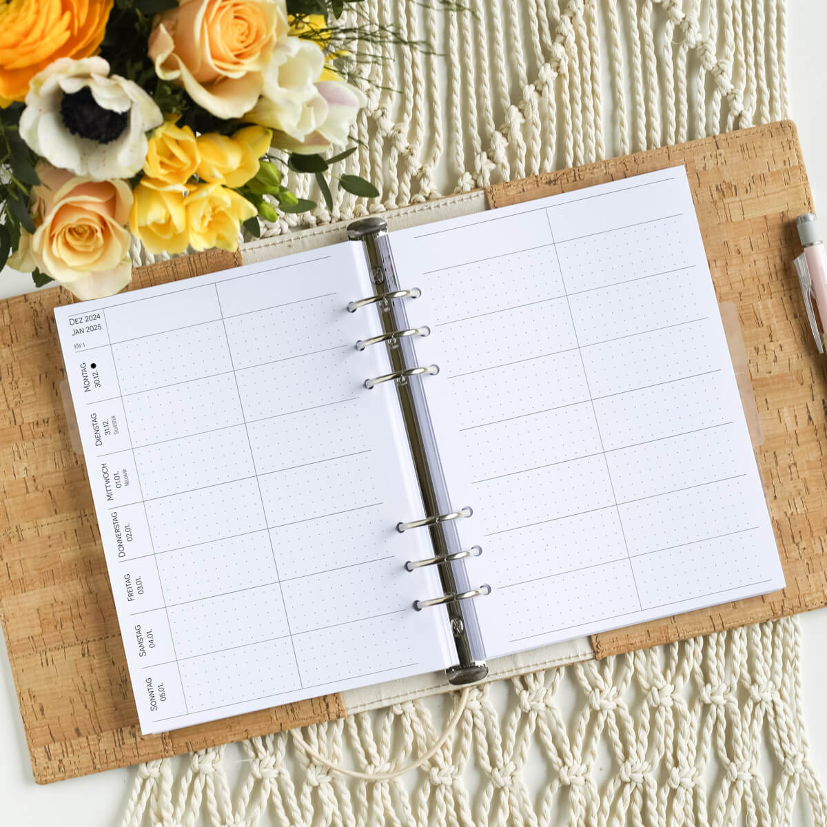 Kalendereinlagen 1 Woche / 2 Seiten Familie punktkariert